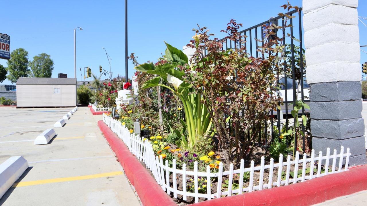 Value Inn Bellflower Exterior foto